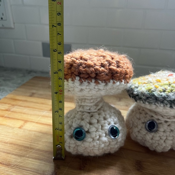 Pair of Handcrafted Mushroom Guys - Picture 9 of 9